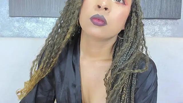 Snapshot of Lucia_jane chatting on June 8, 2026, 1:28 am Lucia jane online show from June 8, 2026, 1:28 am