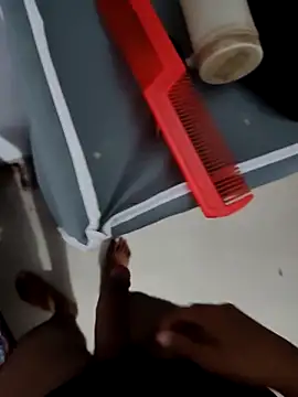 riyaroy087 online show from February 21, 2026, 9:32 am