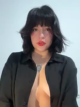 Snapshot of aliciia_23 chatting on October 8, 2025, 5:38 am aliciia 23 online show from October 8, 2025, 5:38 am