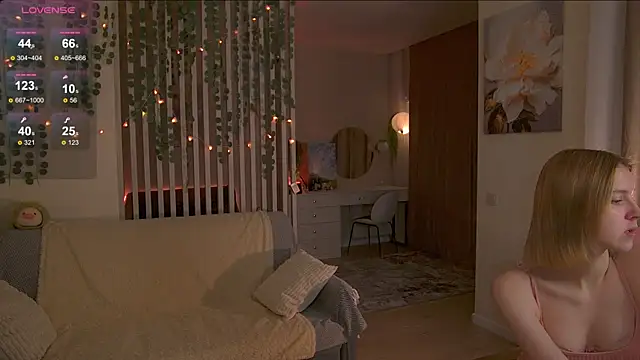 sofiapurex online show from January 6, 2026, 8:23 pm