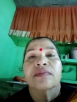 Manavi x online show from February 14, 2026, 2:41 am