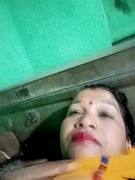 Manavi x online show from April 4, 2026, 11:46 pm