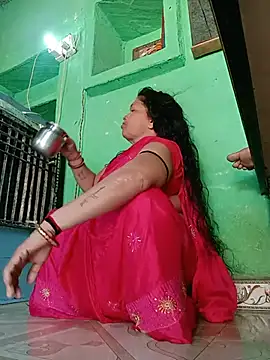 Snapshot of Manavi_x chatting on June 25, 2026, 9:14 am Manavi x online show from June 25, 2026, 9:14 am