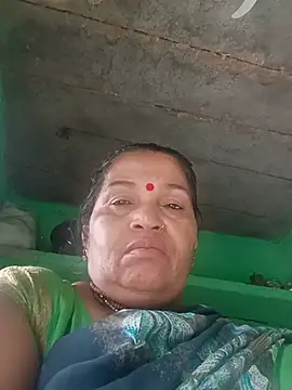 Snapshot of Manavi_x chatting on July 14, 2026, 2:16 am Manavi x online show from July 14, 2026, 2:16 am