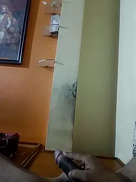 bobby3374 online show from December 20, 2025, 7:10 pm