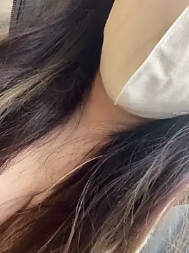 Lovelyanan online show from March 19, 2026, 11:58 am