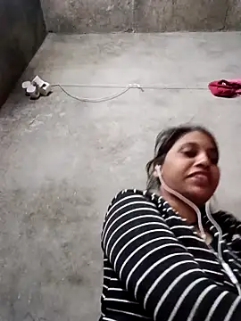 Snapshot of Sandhya_x chatting on November 8, 2025, 9:35 pm Sandhya x online show from November 8, 2025, 9:35 pm