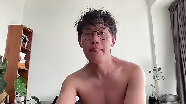 Passionatetwink2 online show from October 26, 2025, 3:12 am