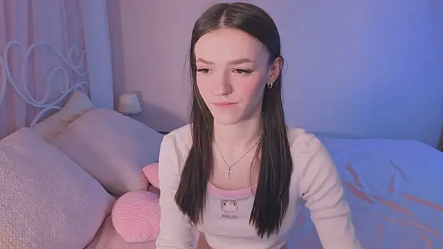 E l i z e  online show from November 18, 2025, 5:23 am