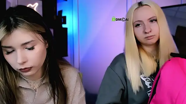 Snapshot of mila_glow1 chatting on January 18, 2026, 7:17 pm mila glow1 online show from January 18, 2026, 7:17 pm