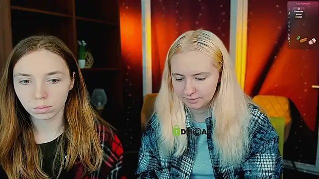 mila glow1 online show from March 19, 2026, 6:28 am