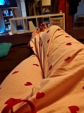 Horny mummy online show from February 8, 2026, 7:45 am