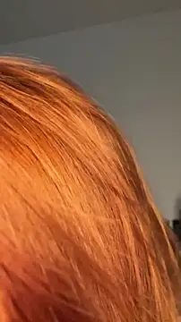 LunaMillie online show from January 18, 2026, 3:27 pm