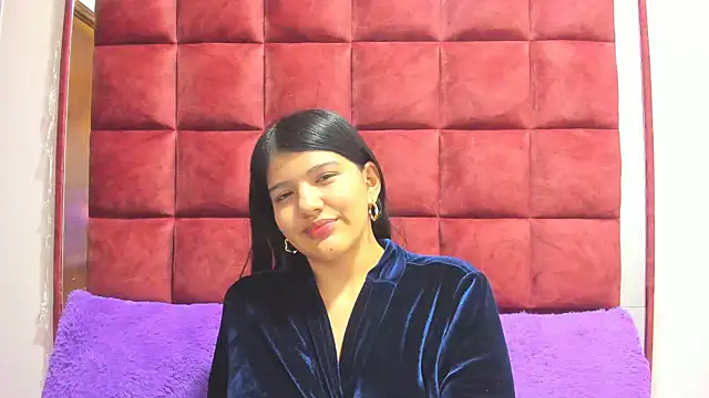 AANGELADIAZZ online show from October 30, 2025, 3:13 pm