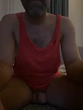 scarpion221017 online show from September 24, 2025, 9:18 pm