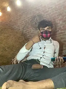 uniquesexyboy5689 online show from January 18, 2026, 7:23 am