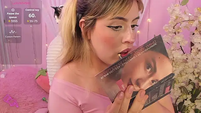 Jenny Wolridge  online show from February 1, 2026, 1:04 am