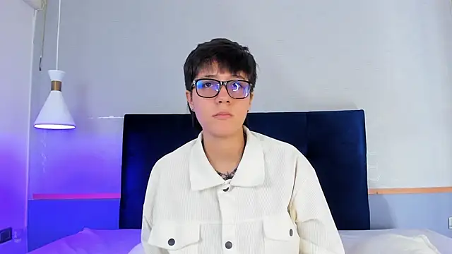 Tsuki Maru online show from December 5, 2025, 8:16 pm