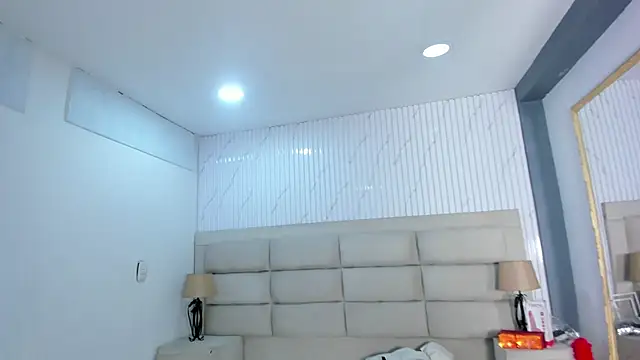 BritanyBrown  online show from April 12, 2026, 5:01 am