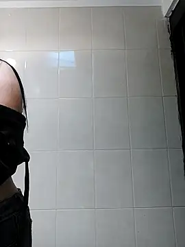 Snapshot of LunaJacobs chatting on October 11, 2025, 2:15 pm LunaJacobs online show from October 11, 2025, 2:15 pm