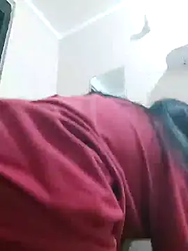 Snapshot of LunaJacobs chatting on November 23, 2025, 2:33 am LunaJacobs online show from November 23, 2025, 2:33 am