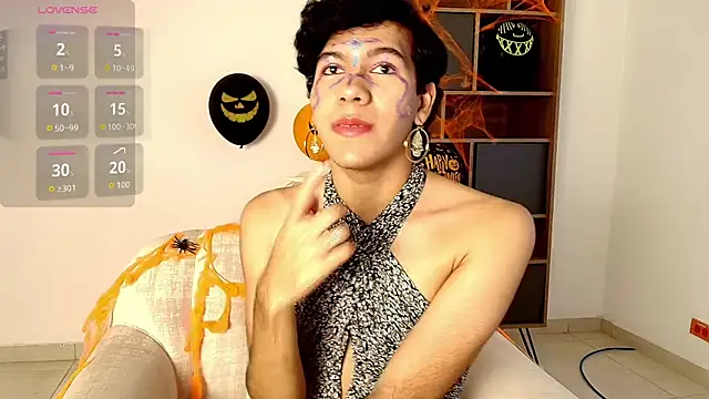 E R O S  online show from October 31, 2025, 9:27 pm