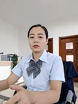 bingxin- online show from November 17, 2025, 2:39 am