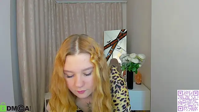 Brenda Puff online show from October 31, 2025, 12:44 am