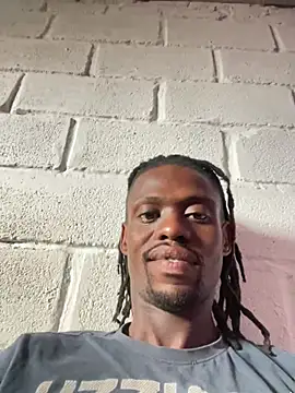 Snapshot of Wuu2now chatting on January 18, 2026, 7:34 am Wuu2now online show from January 18, 2026, 7:34 am