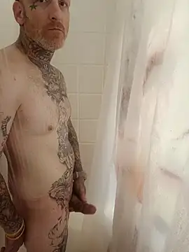 MRTATTWO online show from October 24, 2025, 5:09 pm