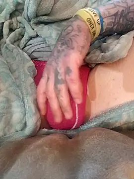 MRTATTWO online show from November 7, 2025, 5:46 pm