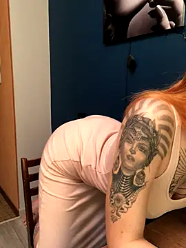 Amore Mia  online show from October 22, 2025, 5:52 am