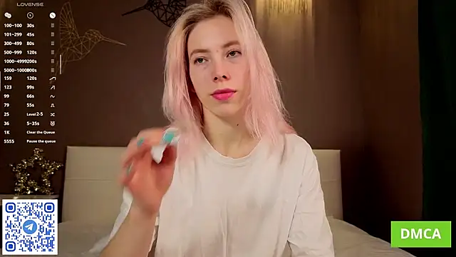 Snapshot of JuliannaWenger chatting on February 20, 2026, 3:56 pm JuliannaWenger online show from February 20, 2026, 3:56 pm