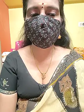 mallu-reshma online show from October 25, 2025, 1:51 pm