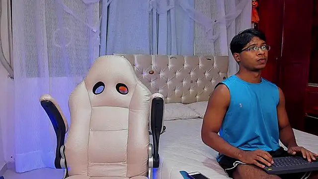 john mystic online show from October 17, 2025, 3:10 am