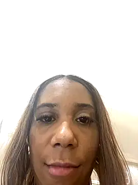 ZaraRoux online show from September 24, 2025, 12:58 am