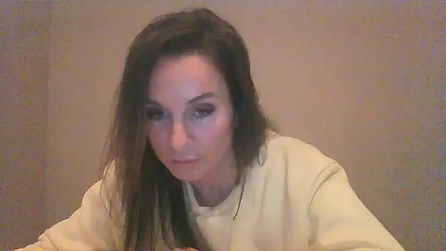 Justnani001 online show from March 27, 2026, 10:42 pm