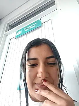 Snapshot of VioletaWalton1 chatting on September 30, 2025, 1:16 pm VioletaWalton1 online show from September 30, 2025, 1:16 pm