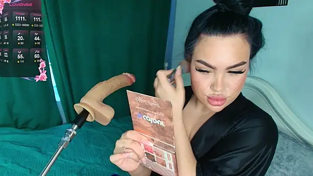 katerine Monroe online show from September 22, 2025, 5:09 am