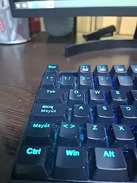 IvannaWord online show from October 25, 2025, 1:13 am