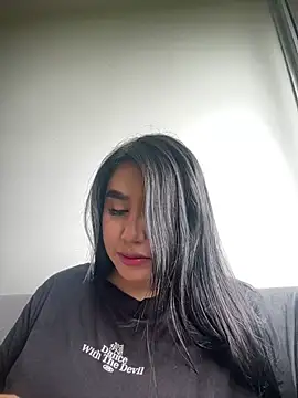Sophie Dreamss online show from May 21, 2026, 8:27 pm