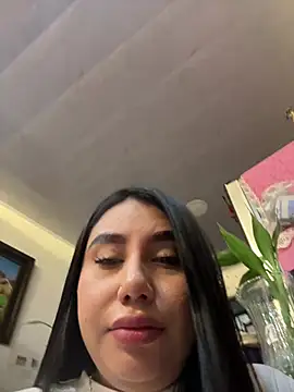 Snapshot of Sophie_Dreamss chatting on June 29, 2026, 10:21 pm Sophie Dreamss online show from June 29, 2026, 10:21 pm