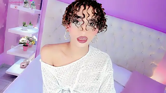 Snapshot of Nauthy_girl chatting on May 31, 2026, 12:45 pm Nauthy girl online show from May 31, 2026, 12:45 pm