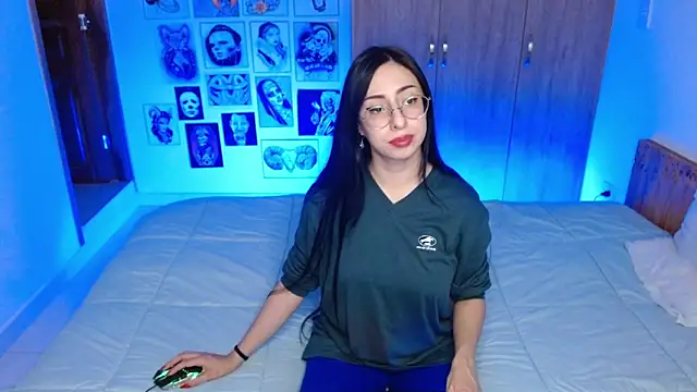 rachel rosse11 online show from October 18, 2025, 11:27 pm