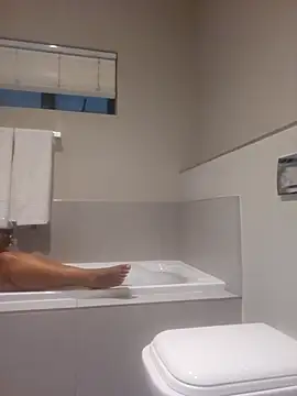 trickyOne online show from December 20, 2025, 8:38 pm