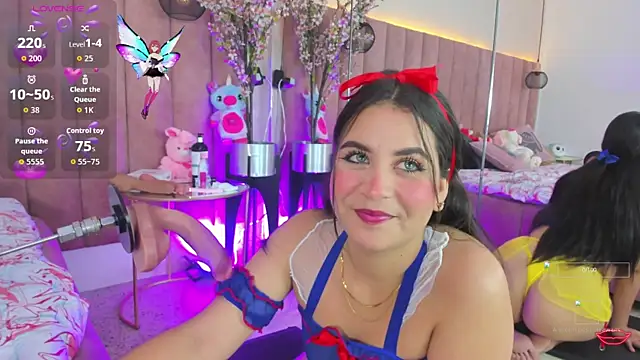 LizzyOlsen online show from October 16, 2025, 7:26 pm