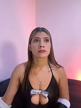 Skarlett 12  online show from October 31, 2025, 11:33 am