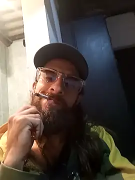 hairy mannn online show from November 16, 2025, 3:34 am