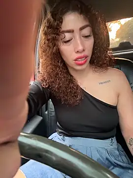 roxyrougee online show from February 8, 2026, 11:46 am