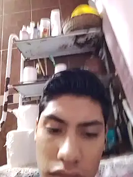 aispuro8505 online show from September 16, 2025, 6:20 pm